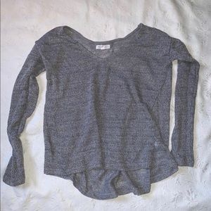 Aeropostale’s Grey/Silver Thin Sweater